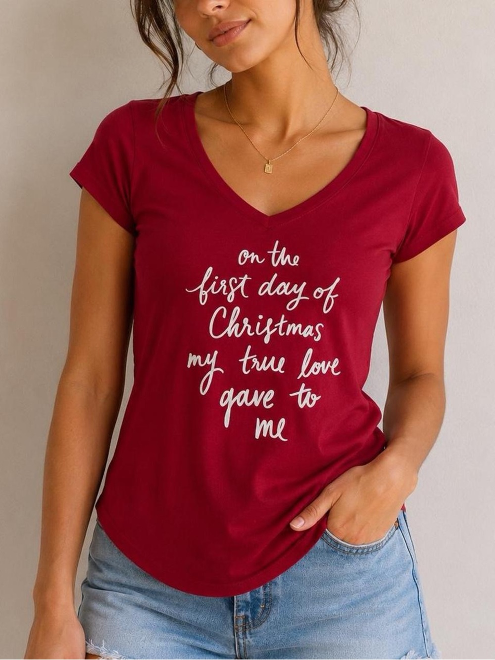 Hollister Christmas Graphic Tee - Red V-Neck Script T-Shirt (Size S)